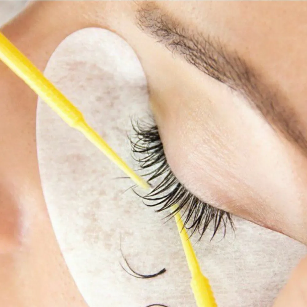 Lash removal at Wink Lash Studio in East Memphis